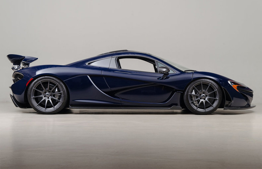 2014 McLaren P1