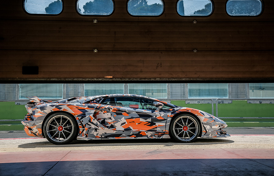 Lamborghini Aventador SVJ Sets Nürburgring Lap Record