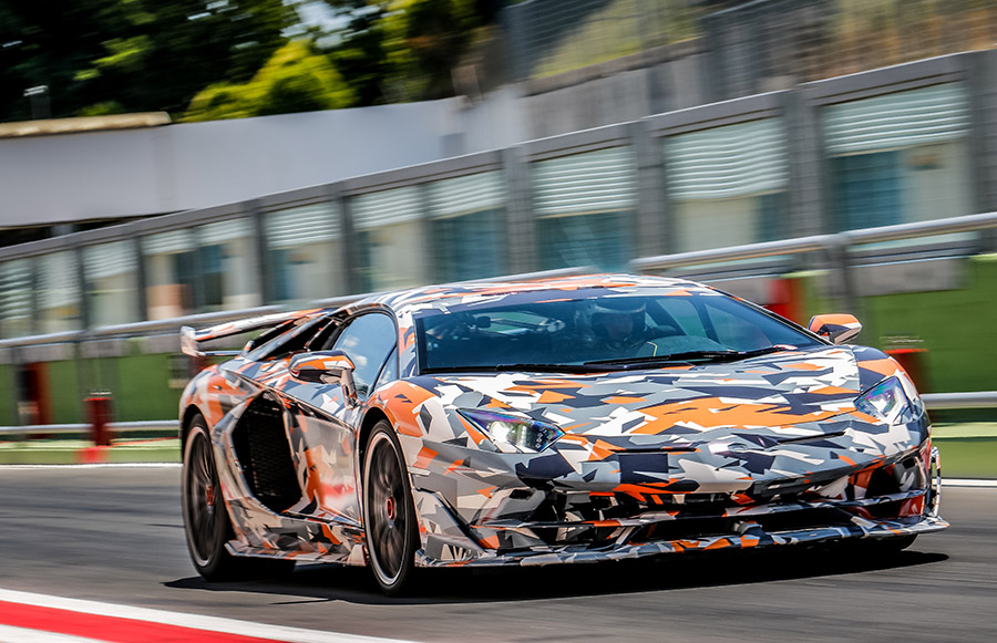 Lamborghini Aventador SVJ Sets Nürburgring Lap Record