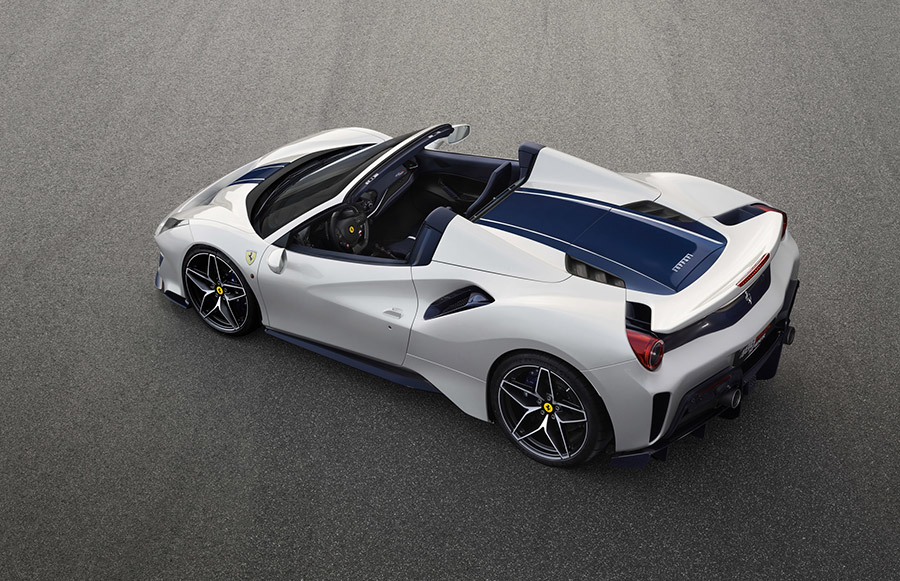 Special Series Ferrari 488 Pista Spider Pebble Beach