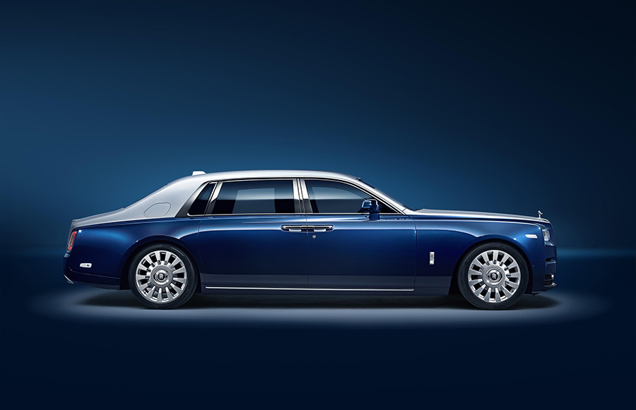 Rolls-Royce Extended Wheelbase Phantom Privacy Suite