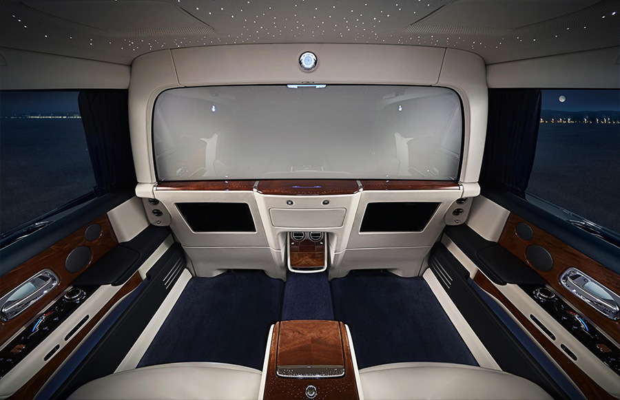 Rolls-Royce Extended Wheelbase Phantom Privacy Suite