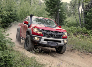 Chevrolet Colorado ZR2 Bison American Expedition Vehicles