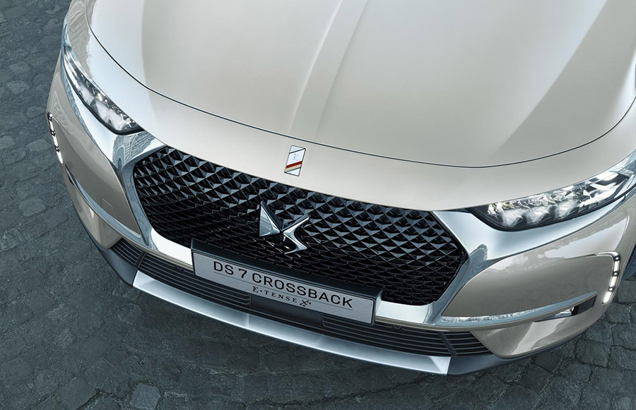 DS 7 CROSSBACK E-TENSE 4x4 Hybrid