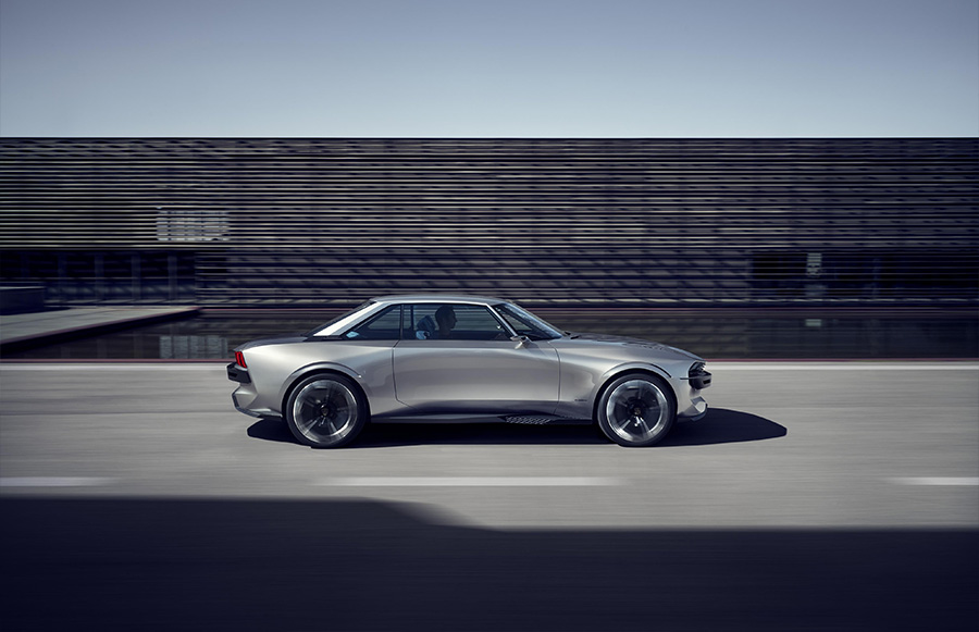 PEUGEOT e-LEGEND Autonomous Electric Car