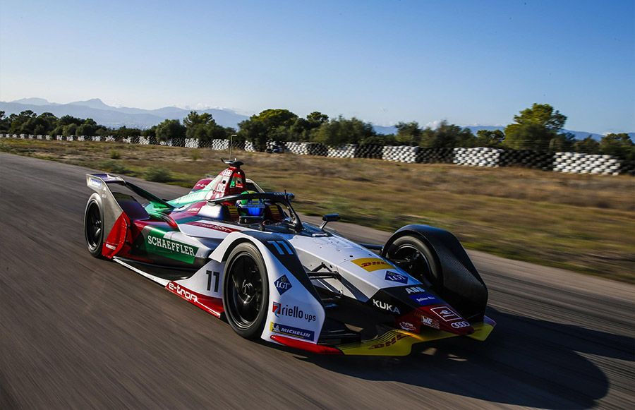 Audi Unveils e-tron FE05 Formula E