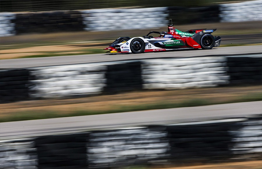 Audi Unveils e-tron FE05 Formula E