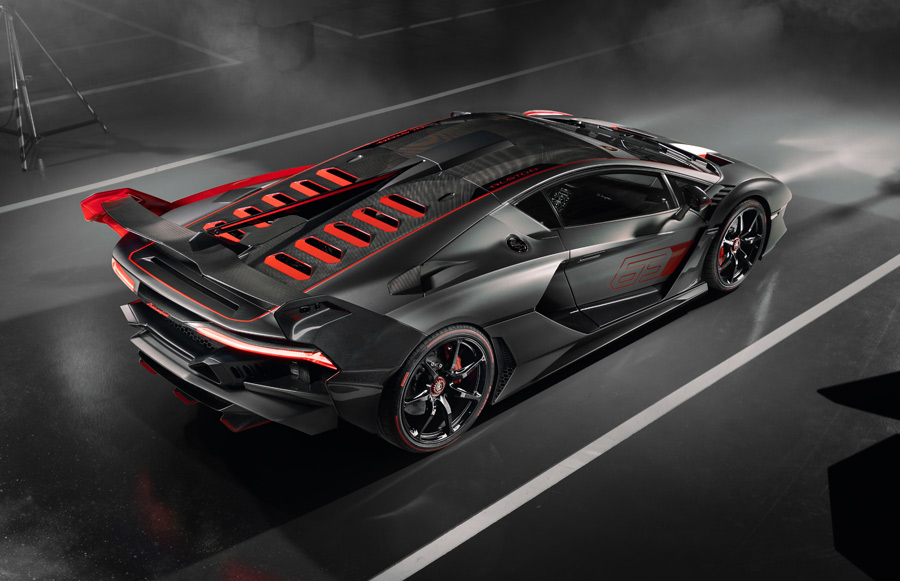 Lamborghini SC18 by Squadra Corse