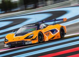 McLaren 720S GT3 Gulf 12 Hours Abu Dhabi