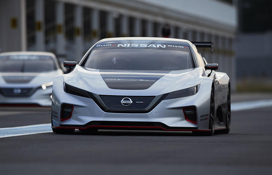 Nissan LEAF NISMO RC Electric Race Car