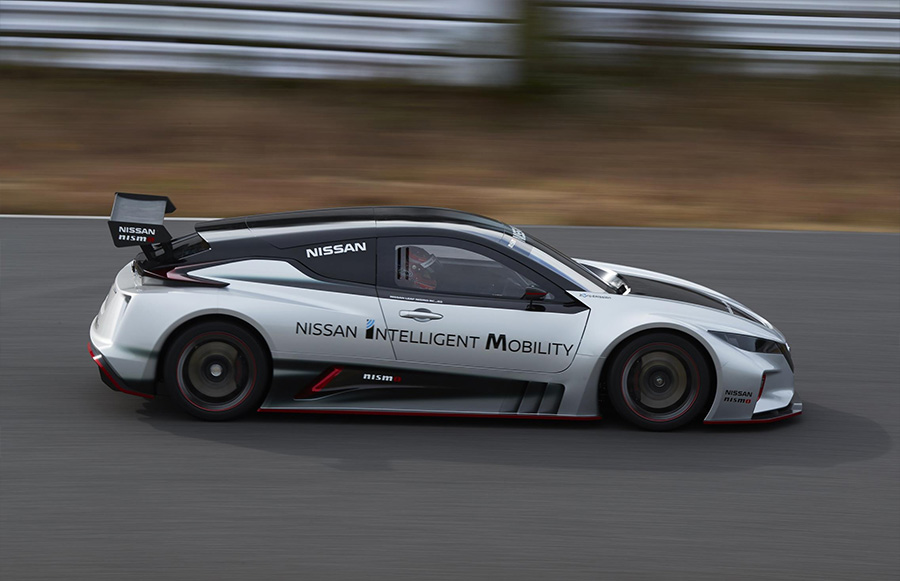 Nissan LEAF NISMO RC Electric Race Car