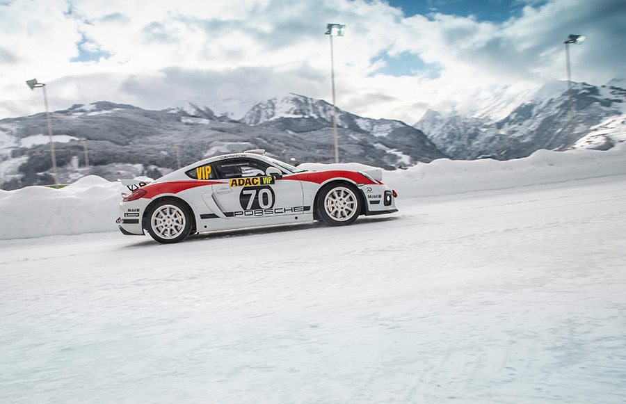 Porsche 718 Cayman GT4 Clubsport Rallye