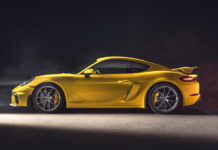 Porsche 718 Cayman GT4 and Spyder 1