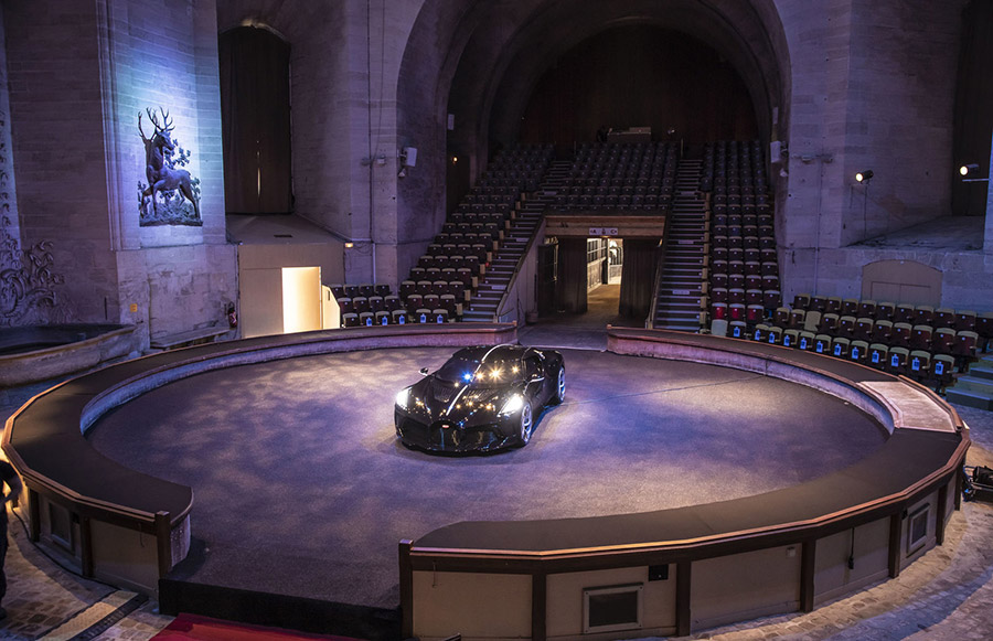 Bugatti La Voiture Noire at Chantilly 3