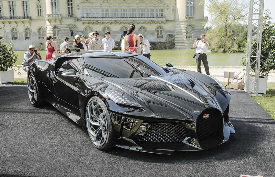 Bugatti La Voiture Noire at Chantilly 4