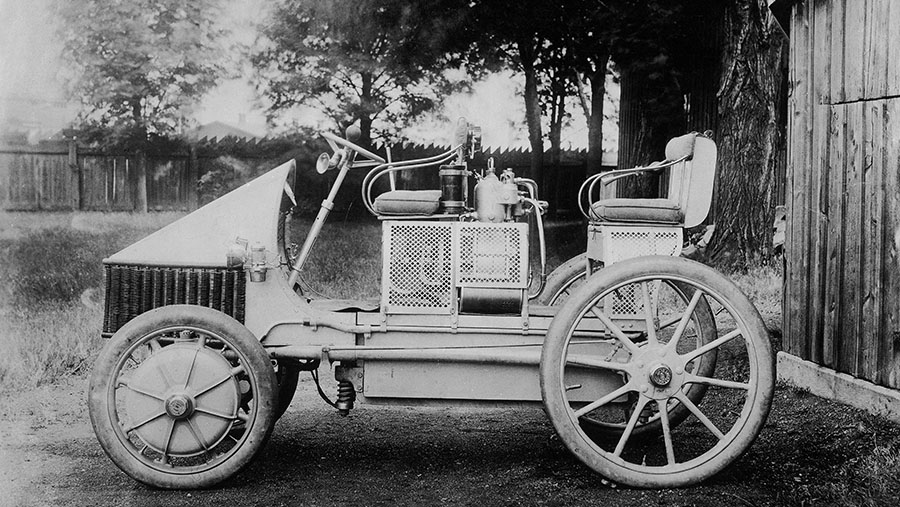 Porsche Electric Pioneer