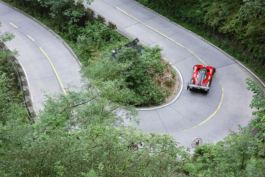 Volkswagen ID.R Record on Tianmen Mountain