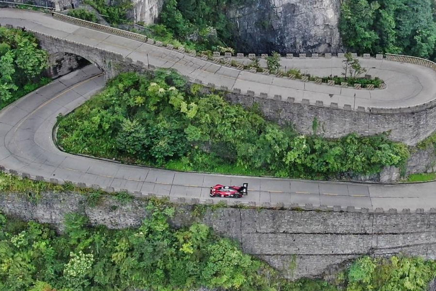 Volkswagen ID.R Tianmen Mountain Record