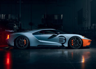 2020 Ford GT Liquid Carbon and Updated Gulf Racing Heritage Livery 2020 Ford GT Gulf Racing Heritage