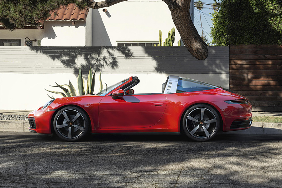 2021 Porsche 911 Targa 4 and 4S Debuts