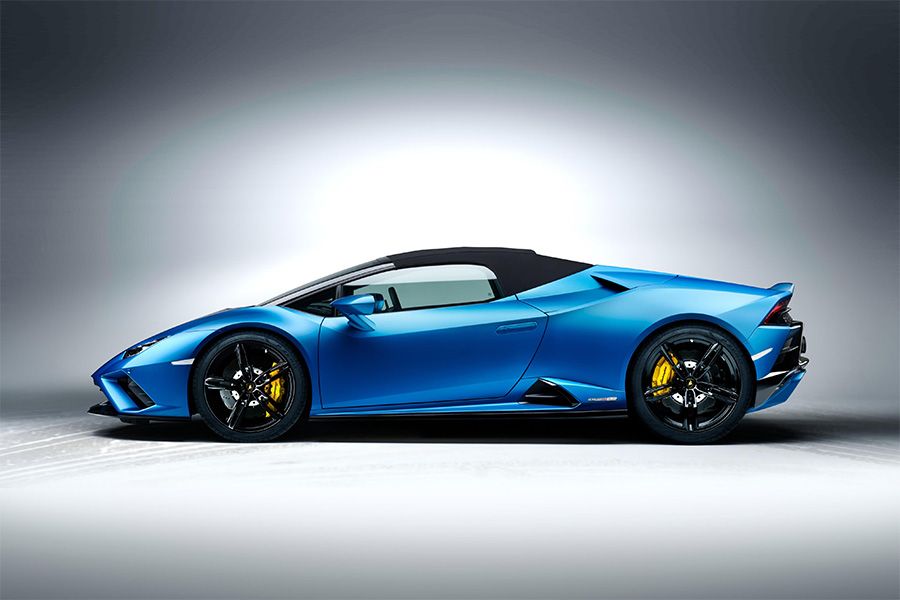 Lamborghini Huracán EVO Rear-Wheel Drive Spyder Details