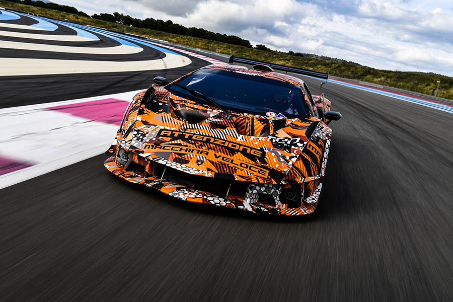 Lamborghini SCV12 Squadra Corse Hypercar