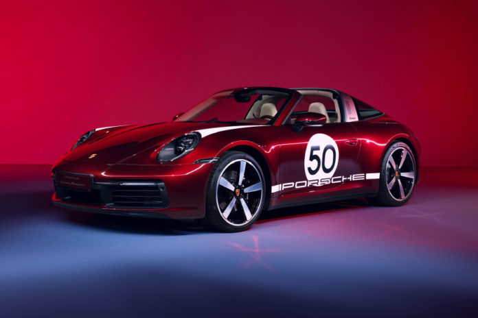 The Porsche 911 Targa 4S Heritage Design Edition - Paying ...