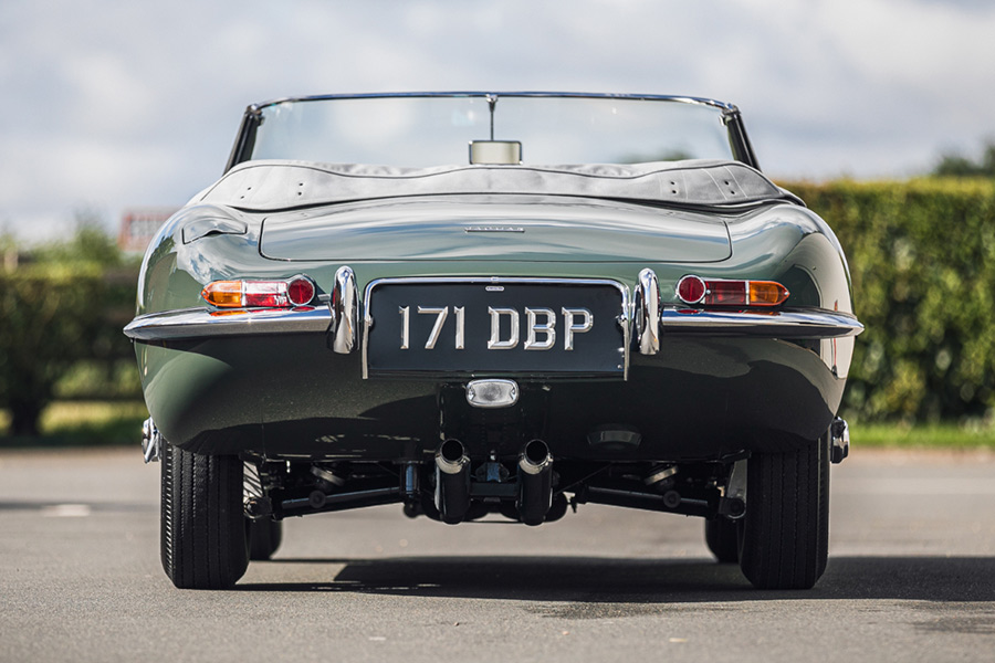 1961 Jaguar E-Type Roadster Silverstone Live Online Auction