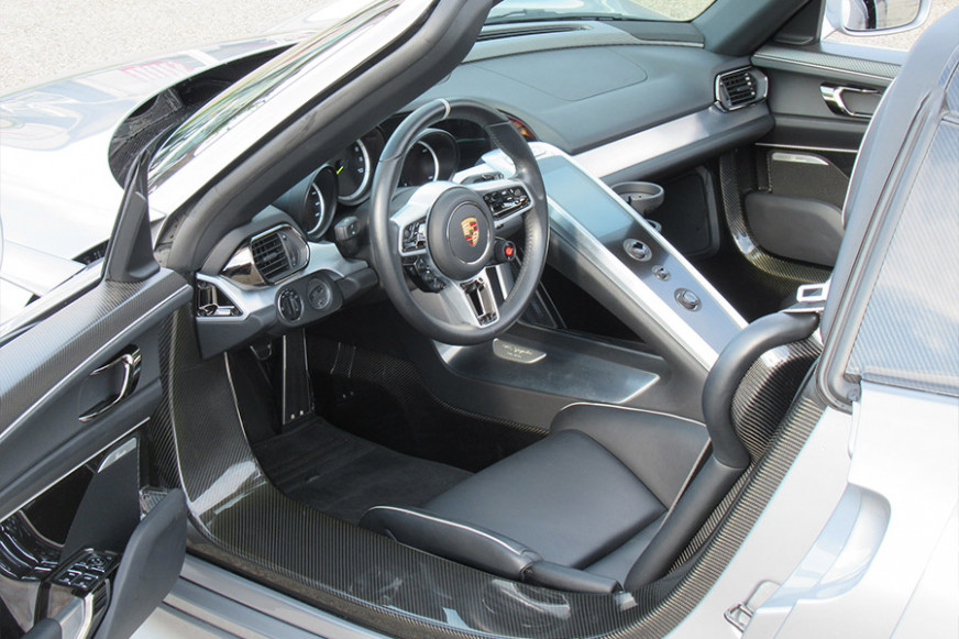 2015 Porsche 918 Spyder