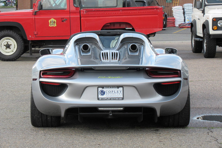 2015 Porsche 918 Spyder