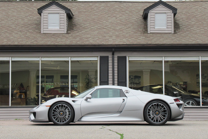 2015 Porsche 918 Spyder
