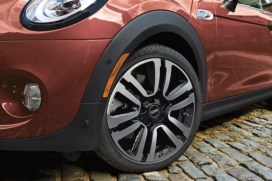 2021 MINI Coral Red Edition