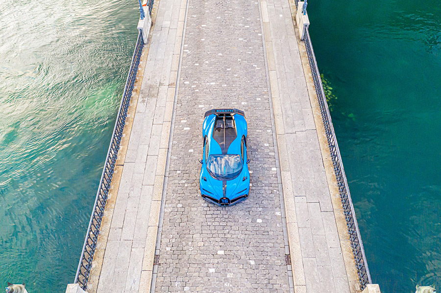 Bugatti Chiron Pur Sport Zurich