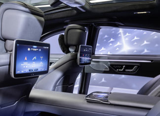 Mercedes-Benz S-Class DIGITAL User Experience