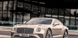 Bentley Continental GT Mulliner Coupe Salon Prive