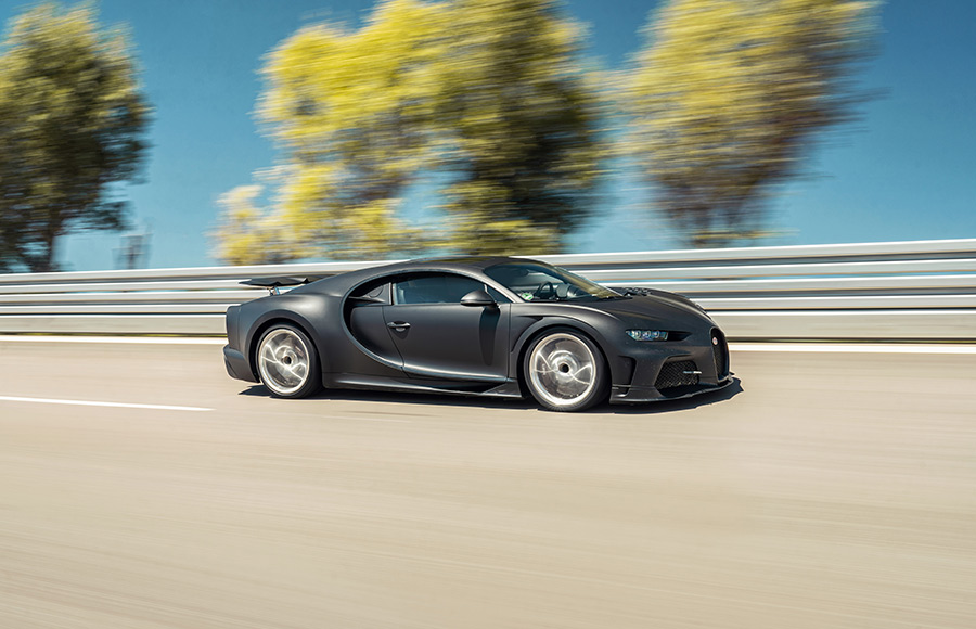 Bugatti Chiron Pur Sport and Super Sport 300+ Testing
