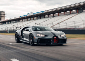 Bugatti Chiron Pur Sport Hockenheimring Test Drive