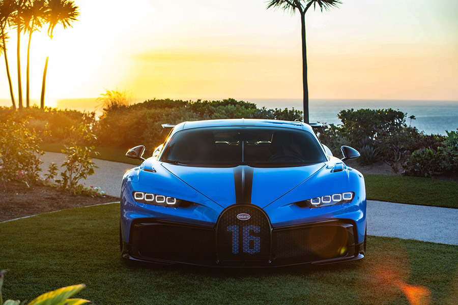 Bugatti Chiron Pur Sport Newport Beach Tour