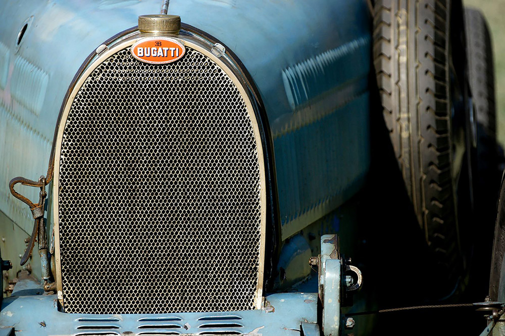 Bugatti Macron Radiator Emblem