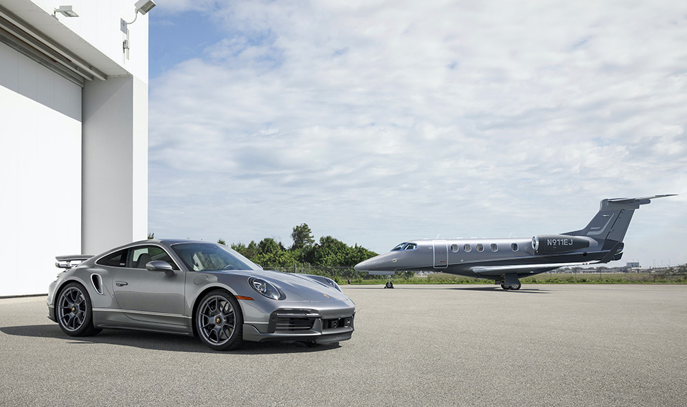 Embraer Business Jet Porsche 911 Turbo S
