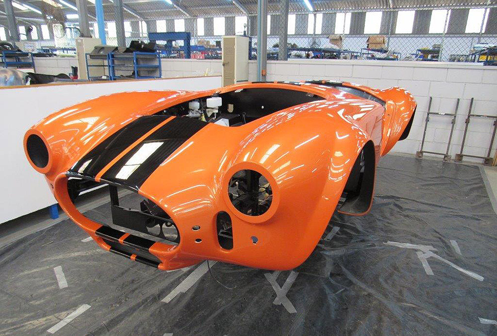 AC Cobra Series 4–electric