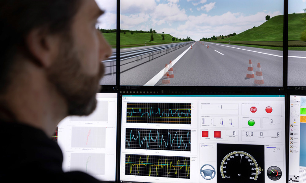 Mercedes-Benz Driving Simulator
