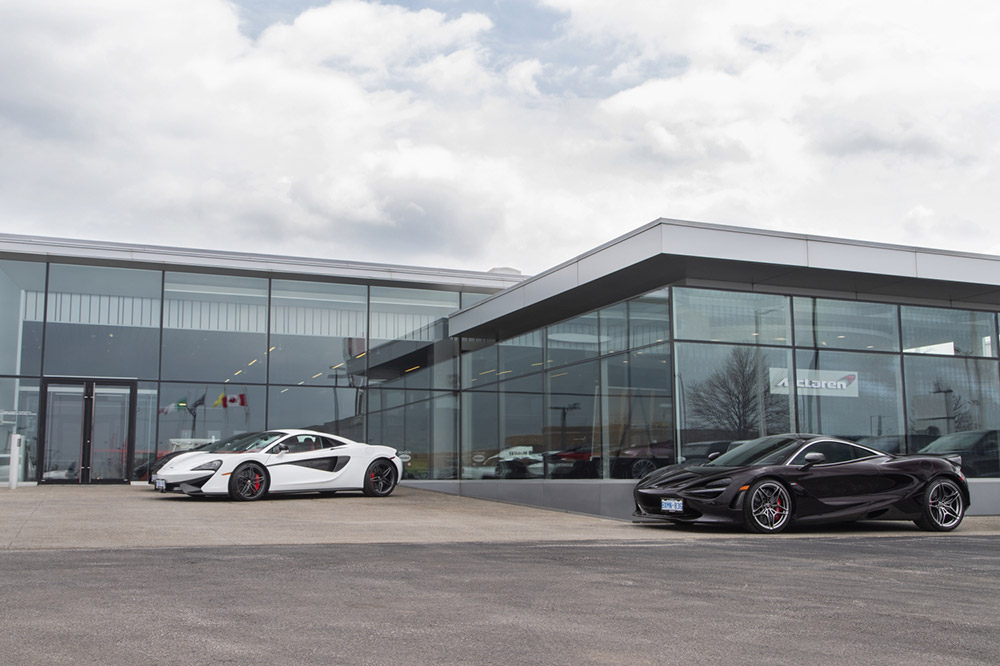 2020 McLaren 720S Coupe - 1,000th delivery in Canada