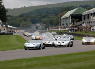 Superformance Ford GT40 Races