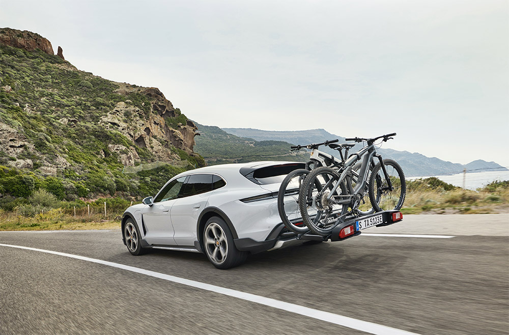 Porsche Taycan 4S Cross Turismo