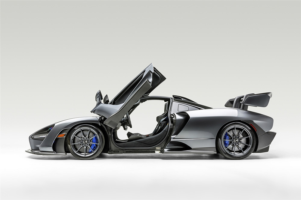 Saleen Leads Bonhams LA Supercars on Sunset Auction