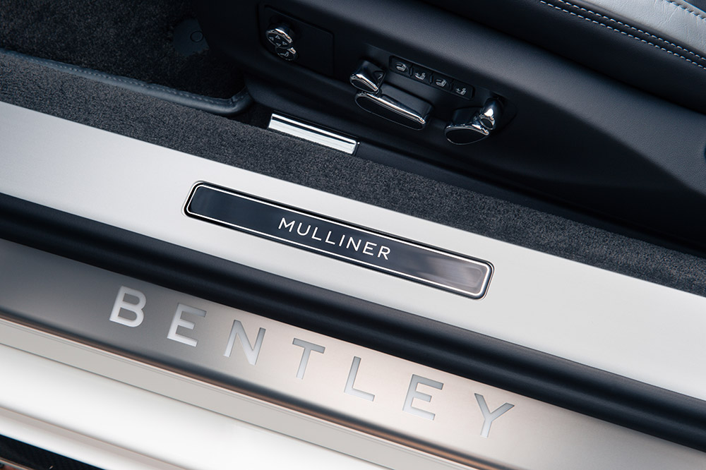 Bentley Continental GT V8 Equinox Edition Exclusive for Japan