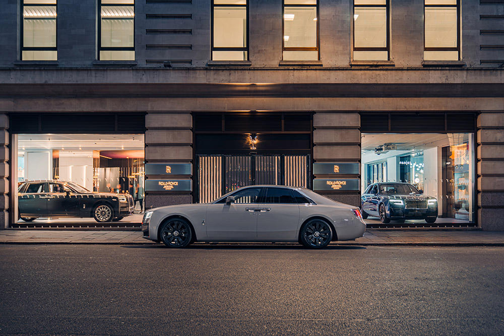 Rolls-Royce Motor Cars London, Operated by H.R. Owen, Opens New Flagship Residence