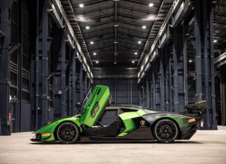 Lamborghini Essenza SCV12 FIA Homologated Carbon Fiber Chassis