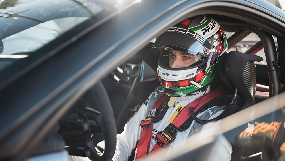 Porsche 911 GT2 RS Sets New Lap Record at the Nürburgring Nordschleife